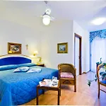 Panoramic 4*