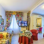 Panoramic 4*