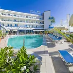 Panoramic 4*