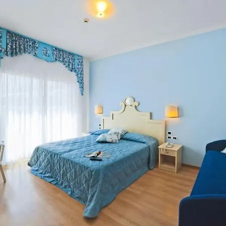 Panoramic 4*