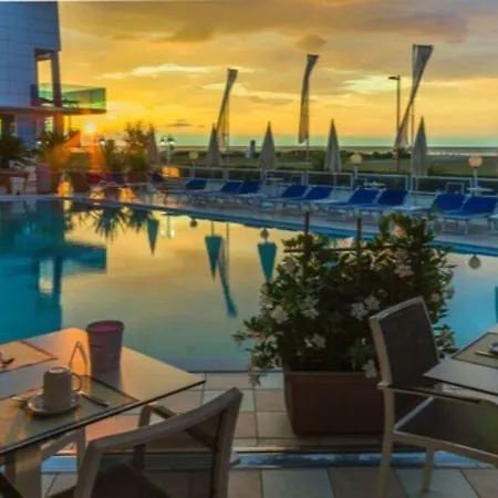 Panoramic 4*