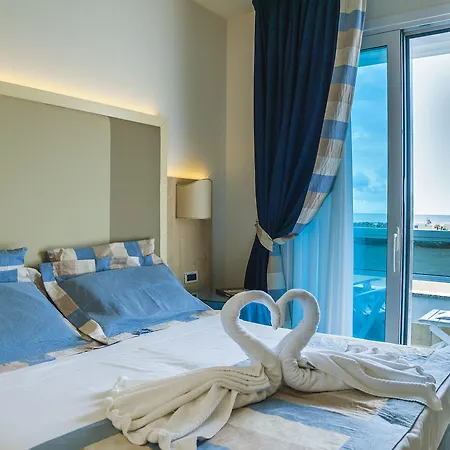 Panoramic 4*